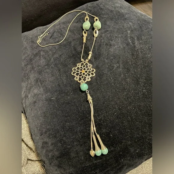 Necklaces - Picture 3 of 4